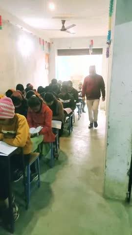 आपके क्षेत्र का सबसे बेहतरीन कोचिंग संस्थान विज्ञान शिक्षण संस्थान चौबे परसा रोड मिश्रबतरहाँ मिडिल स्कूल के पास By - Rahul sir 9110991281
class 5th to 12th All subjects
Arts and Science