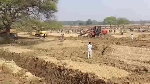 पैसो से जमीन मी बिकती हैं, जंगल भी, और कुछ भी... आदिवासी?