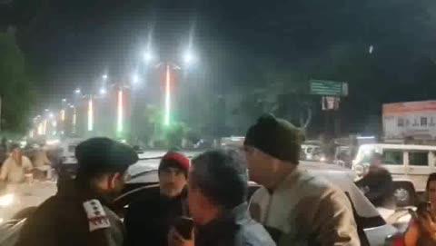 टीकमगढ़ जिले के बकपुरा में जमीनी विवाद पर व्यक्ति की हत्या, परिजनों ने लगाए आरोप।