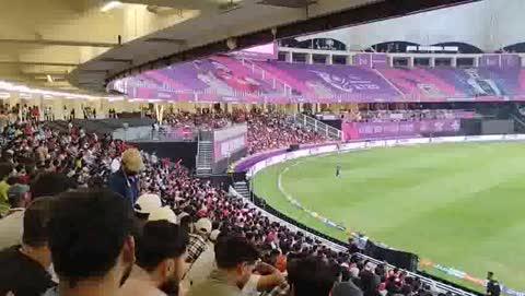 **“मेरे मित्र ने कल दुबई इंटरनेशनल स्टेडियम का दौरा किया।
दुनिया के सबसे मनोरम और भव्य क्रिकेट स्टेडियमों में से एक—जिसकी चमक, व्यवस्था और विशालता वाकई अद्भुत है।
दुबई इंटरनेशनल स्टेडियम का अनुभव हर क्रिकेट प्रेमी के लिए यादगार होता है।
मेरे मित्र की इस विशेष यात्रा ने भी नई ऊर्जा, जोश और प्रेरणा प्रदान की है।”**
#DubaiInternationalStadium #DubaiDiaries #CricketLovers #TravelExperience #StadiumTour #Inspiration
#RKsocialist #VoiceOfDeoria