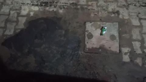 एटा नगर पालिका के हाल निकले कहाँ से इसका जिम्मेदारी किसकी सरकार की या  नगर पालिका की याअधयक्ष जी की या रहुँ रौकी पत्रकार एटाफिर सभासद जी की या नगर पालिका के कमृचारी की सच कहूं या फिर चुप