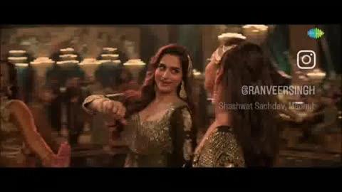 अक्षय खन्ना का किरदार निराला