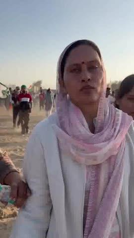 #protest #agitation हनुमानगढ़ जिले के टिब्बी में एथेनॉल फैक्ट्री का विरोध मामला: मौके पर भारी पुलिस बल तैनात: विधायक रूबी कुन्नर समर्थकों सहित हिरासत में: 100 से ज्यादा ग्रामीणों पर मुकदमा दर्ज: दो दिन से इंटरनेट बंद...