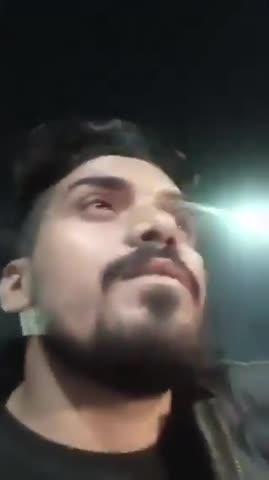 राहुल मिश्रा सुसाइड केस...
पत्नि व उसके बॉयफ्रेंड सहित 3 पर FIR, पुलिस ने पत्नि व उसकी माँ क़ो जेल भेजा
UP के वाराणसी में राहुल मिश्रा ने 4 साल पहले गर्लफ्रेंड से पत्नी बनी संध्या सिंह की बेवफाई से तंग आकर फांसी लगाकर जान दे दी। संध्या 8 माह से मायके में रह रही थी। मरने से पहले एक वीडियो बनाया.. जिसमे उसने पत्नि की बेवफाई का दर्द बयान किया..
उसने कहा...
मेरी wife क़ो कोई और होटल ले जाए..मुझे अच्छा नही लगता.. में जीना चाहता था..मुझे मेरे बेटे से भी मिलने नही दिया गया। 
राहुल की माँ की तरफ से संध्या, उसके बॉयफ्रेंड शुभम व संध्या की माँ पर FIR कराई। संध्या व उसकी माँ अरेस्ट है।