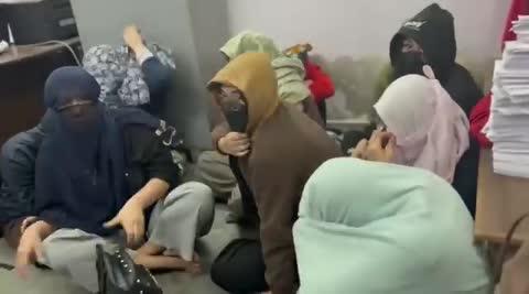 जोधपुर के सरदारपुरा थाना क्षेत्र में स्थित स्पा सेंटर पर पुलिस कार्यवाही मे दस विदेशी युवतियां गिरफ्तार..