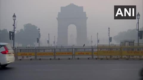 டெல்லியில் மிக மோசமாகி வரும் காற்று மாசு.