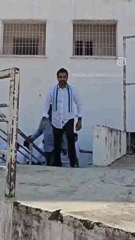 *కోటి సంతకాలు బహిరంగ సభ విజయవంతం చేయండి యువనాయకులు ధర్మాన రామ్ మనోహర్ నాయుడు* 
శ్రీకాకుళం టౌన్ హాల్ ఈరోజు ప్రెస్ మీట్ జరిగిన తర్వాత 15వ తేదీన జరగబోయే ప్రభుత్వ వైద్య కళాశాలలో ప్రైవేటీకరణ కోటి సంతకాల వినతి పత్రాలు పంపించే కార్యక్రమం భాగంగా ఈరోజు *మాజీ డిప్యూటీ సీఎం ధర్మాన కృష్ణ దాస్ గారు* మరియు జిల్లా పరిశీలకులు 
*శ్రీ కుంభ రవిబాబు గారు*   *యువ నాయకులు ధర్మాన రామ్మోహన్ నాయుడు గారు*
స్థల పరిశీలన చేయడం జరిగింది. ఆయనతోపాటు స్టేట్ SEC మెంబర్ చల్ల శ్రీనివాసరావు గారు మాజీ కార్పొరేషన్ చైర్మన్ అందవరపు సూరిబాబు గారు  మామిడి శ్రీకాంత్ గారు పార్టీ ముఖ్య నాయకులు హాజరు అయినారు.