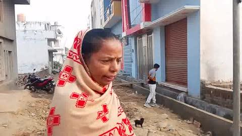 बहजोई : मां भगवती कालोनी में महीनों से चल रहा नाला निर्माण, लीकेज और घटिया सामग्री का किया जा रहा है उपयोग