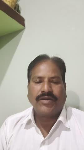 नगर परिषद साडोरा के समस्त गणमान्य नागरिकों, सम्माननीय नागरिक बंधुओं एवं पार्षद भाइयों से विनम्र निवेदन
मैं रवि मोहन, पार्षद वार्ड क्रमांक 03, नगर परिषद साडोरा में प्रतिपक्ष की भूमिका का निर्वहन करते हुए नगर की गंभीर समस्याओं की ओर आप सभी का ध्यान आकर्षित करना चाहता हूँ।
नगर में निरंतर भेदभावपूर्ण कार्य, गुणवत्ताहीन निर्माण, जनसमस्याओं की अनदेखी, बारिश/बाढ़ से उत्पन्न समस्याएँ, तथा नगर के रुके हुए विकास कार्य आम नागरिकों के लिए भारी परेशानी का कारण बने हुए हैं।
इसके साथ ही प्रधानमंत्री आवास योजना के अंतर्गत कुछ हितग्राहियों की मृत्यु के उपरांत भी उनके परिजनों को शेष स्वीकृत राशि/लाभ प्रदान नहीं किया जाना अत्यंत दुर्भाग्यपूर्ण एवं अमानवीय है।
इन सभी जनहित के विषयों को लेकर अनेक बार संबंधित अधिकारियों एवं नगर परिषद को अवगत कराया गया, परंतु आज तक कोई ठोस एवं संतोषजनक कार्रवाई नहीं की गई।
अतः नगर हित, न्याय एवं पारदर्शिता की माँग को लेकर मैं आप सभी के सहयोग से लोकतांत्रिक एवं अहिंसक आंदोलन का मार्ग अपनाने को विवश हूँ।
मैं आप सभी नागरिक बंधुओं, माताओं-बहनों एवं पार्षद साथियों से समर्थन, सहयोग एवं एकजुटता की अपील करता हूँ, ताकि साडोरा नगर को उसका विकास का अधिकार दिलाया जा सके।
धन्यवाद।
आपका
रवि मोहन
पार्षद, वार्ड क्रमांक 03
नगर परिषद साडोरा