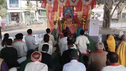 जांजगीर चांपा महा आरती क्रम भगवती मानव कल्याण संगठन जीवन के हर समस्याओं का समाधान लोग पाते हैं लाखों करोड़ों लोगों ने 1 घंटे की आरती से जीवन घर समस्याओं का निवारण पाया है आप भी पाना चाहते हैं अवश्य सम्मिलित हूं बीमा तालाब महीने का दूसरा रविवार जय गुरुवर जय माता की 🙏🙏