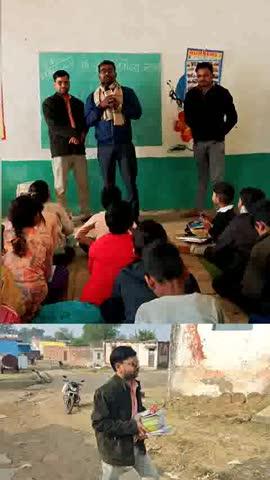 “जहां किताबें मुफ्त मिलती हैं, वहां भविष्य बनता है ! दमोह की ये तस्वीर दिल छू लेगी ❤️”