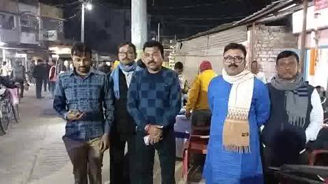 প্রতি বছরের মতো এবারও মালদার আইহো ফাইভ স্টার ক্লাবের পরিচালনায় শ্রীশ্রী শনি মহারাজের বাৎসরিক পুজো আরাধনা হয়ে গেল মহা ধুমধামে। যাকে কেন্দ্র করে এদিন মন্দির প্রাঙ্গণে অসংখ্য ভক্ত সমাগম ঘটে। ঢাকঢোল, পুরোহিতের পুণ্য মন্ত্রোচ্চারণে মুখরিত হয়ে ওঠে মন্দির প্রাঙ্গণ। পুজোয় সামিল হন উত্তর মালদার সাংসদ খগেন মুর্মু, মালদা কেন্দ্রের বিধায়ক গোপাল চন্দ্র সাহা, আইহো গ্রাম পঞ্চায়েতের প্রধান বাসনা মন্ডল সহ অন্যান্যরা।