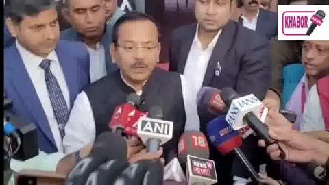 যুবভারতী স্টেডিয়ামে মেসিকে ঘিরে গোটা বিশৃঙ্খলার পরিস্থিতি নিয়ে কোনও মন্তব্য করতে নারাজ রাজ্যের ক্রীড়ামন্ত্রী অরূপ বিশ্বাস।তিনি বলেন, 'সরকার ইতিমধ্যেই তদন্তের নির্দেশ দিয়েছে। মুখ্যমন্ত্রী তদন্তের নির্দেশ দিয়েছেন। যতক্ষণ না তদন্ত শেষ হচ্ছে, কোনও মন্তব্য করবো না।