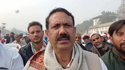 संभल से कांग्रेस की वोट चोर गद्दी छोड महा रैली को सफल बनाने के लिए जिला कांग्रेस कमेटी के अध्यक्ष हाजी मोहम्मद आरिफ के नेतृत्व में आज दिल्ली रवाना हुएl