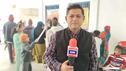 शिवम अक्षयवट हास्पिटल ने नैनी गुरूद्धारा में निशुल्क स्वास्थ्य चिकित्सा जांच शिविर का किया आयोजन,लाभान्वित हुए सैंकडों लोग
प्रयागराज नैनी गुरूद्धारा में शिवम अक्षयवट मल्टीस्पेशलिस्ट हास्पिटल एंड ट्रामा सेंटर की तरफ से लोगों के लिए निशुल्क स्वास्थ्य जांच चिकित्सा शिविर का हुआ आयोजन, जहां गुरूद्धारे में पीपुल्स वेलफेयर सोसायटी  एंव शिवम अक्षयवट मल्टीस्पेशलिस्ट हास्पिटल एंड ट्रामा सेंटर ने नैनी पीडीए कालोनी के गुरूद्धारा में निशुल्क स्वास्थ्य परीक्षण एंव दवा वितरण का कैंप आयोजित किया गया। निशुल्क स्वास्थ्य कैंप में आने वाले लोगों के लिए शुगर एंव BMD की जांच की गई। शिवम अक्षयवट हास्पिटल की तरफ से हड्डी एंव जोड रोग विशेषज्ञ डॉ ए. के राय, डॉ प्रखर राय जनरल फिजीशिएन, डॉ सी. बी. उपाध्याय जनरल सर्जन, डॉ शिव कुमार यादव स्त्री रोग विशेषज्ञ,डॉ तोषी जैन एंव डॉ आन्नद पाण्डेय फीजियोथेरपिस्ट ने लगभग 500 से ज्यादा मरीजों का परीक्षण किया। निशुल्क स्वास्थ्य कैंप में हास्पिटल के फर्मासिस्ट अजय उपाध्याय, रजनीश, विजय, डिंपल, रिंकल, भूपेंद्र, सौरभ एंव वीरेंद्र मिश्रा मौजूद रहे, जबकि सोसाइटी की सचिव डॉ नम्रता राय ने स्वास्थ्य कैंप में आने वाले लोगों आभार जताते हुए अपने समाजसेवा करने के संकल्प को दोहराते हुए कहा कि सोसाइटी सदैव समाजसेवा के लिए तैयार रहती है और समय समय पर इस तरह का निशुल्क स्वास्थ्य जांच शिविर का आयोजन करती रहती है।
पवनदेव,लोकप्रिय,टीवी पत्रकार,प्रयागराज।