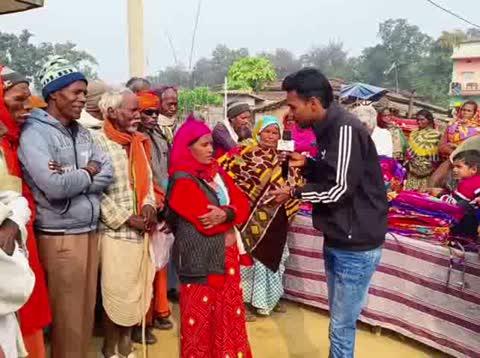 जो काम बीडीओ मुखिया नहीं किए उप मुखिया 200 कंबल वितरण किए #menofjharkhand #BDO #मुखिया #उप मुखिया