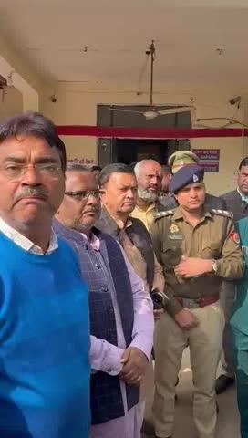 जनपदऔरैया 
बिधूना कोतवाली औरैया में 
आदर्श कुमार मिश्रा