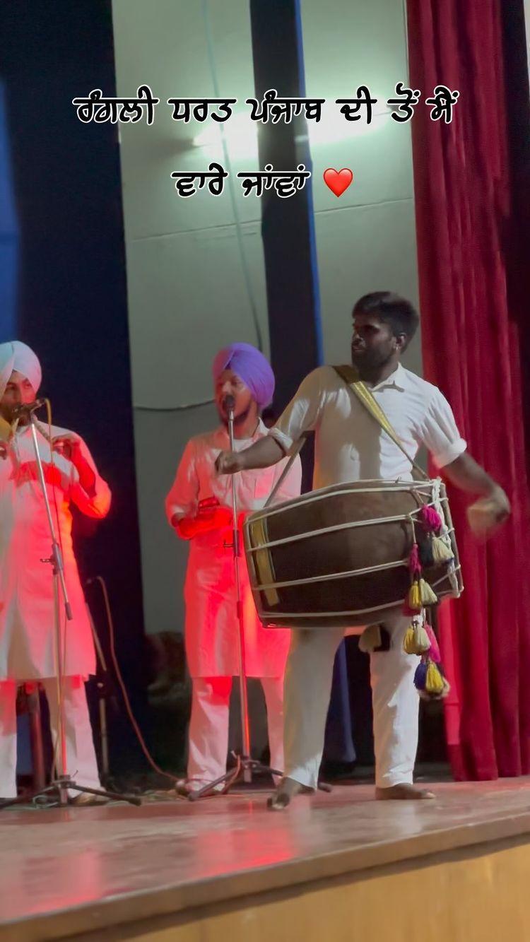 ਰੰਗਲੀ ਧਰਤ ਪੰਜਾਬ ਦੀ ਤੋਂ ਮੈਂ ਵੀਰੇ ਜਾਂਵਾਂ ❤️
sarvan_ustad