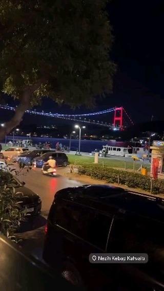 Arkadaşlar bakın ne buldum arkadaki sesi duyuyormusunuzzz barışın sesiii yağmuru sordu galiba sevda hanımda yağmur birazdan gelecek dedi ayyy n'ooolur beraberseniz story selfi ne varsa atın kuruduk çok özledik 🥹🫠😘
#DilBar❤️‍🔥
#YağmurYüksel #BarışBaktaş❤️‍🔥

❤️‍🔥
❤️‍🔥❤️‍🔥❤️‍🔥
barisbaktas yagmryuksell