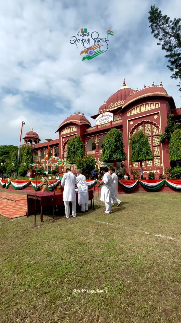 सवतंत्रता दिवस की हार्दिक शुभकामनाएँ 🇮🇳