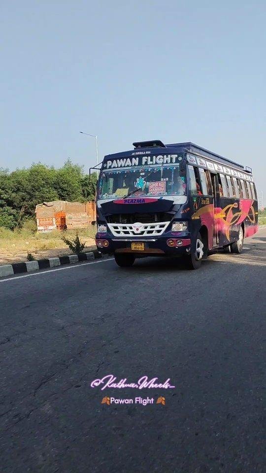 🤩Blue doll💙
💫Pawan Flight Bus Service 
💫Route:- Jammu Kathua, Udhampur area
💫Body:- Amar Coach Builders