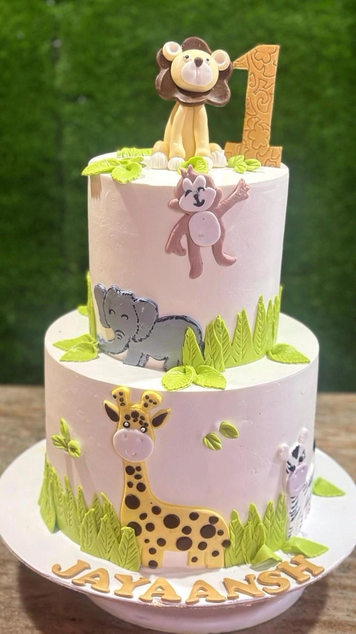 Kids love wild animals.jungle theme 
Mr.cram Bakery
Customisation is available! DM to place your order now or contact 9063653707