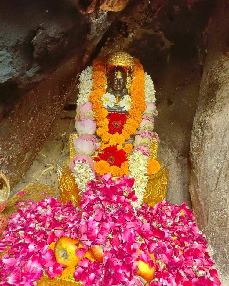 🙏🌸♥️🌸🌺#reelsinstagram #bababalaknathjiblessed🙏आज के गुफा दर्शन-01-11 -2024ॐ  #bababalaknathji #himachalpradesh #SIDH jOGI