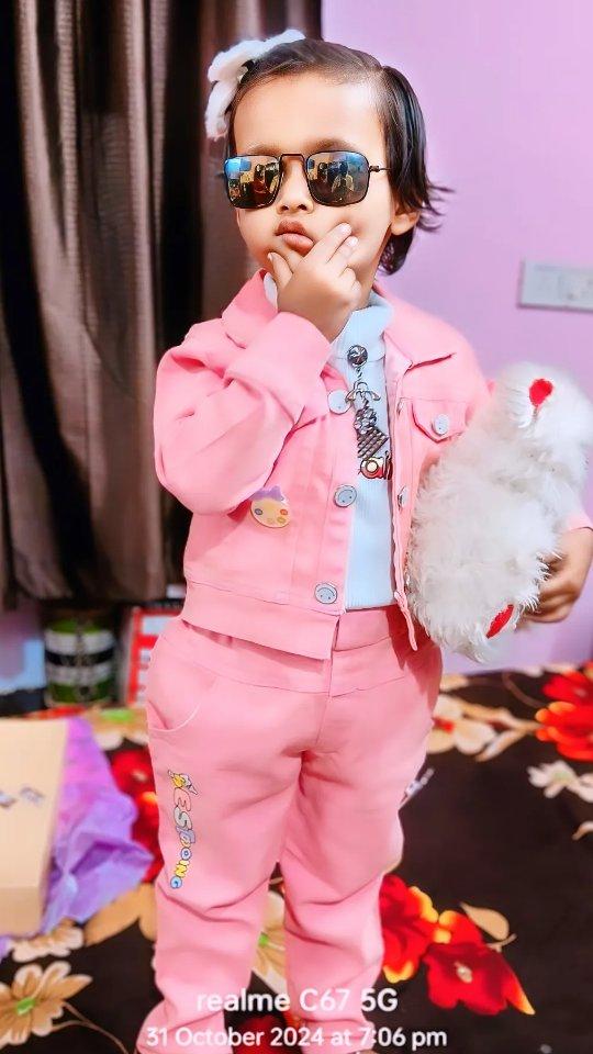 Navya❤️🥰🐼🎈