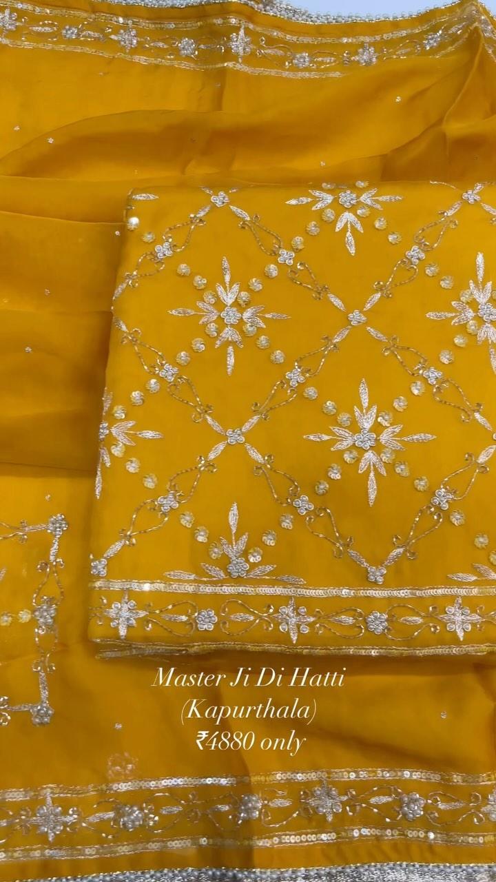 Order🤙☎️ 78884-12747
✔️Pure Dashine Boutique Suit
✔️ Handwork On Chinnon Dupatta
✔️ Price ₹4880 only
✔️Master Ji Di Hatti (Kapurthala)
✔️ Master’s Boutique