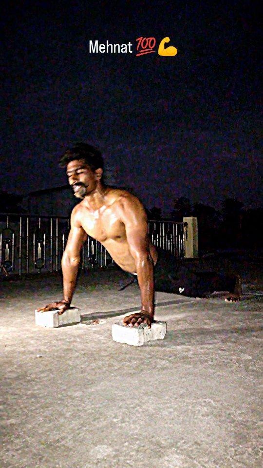 🏋️ Desi Workout 💪🔥
Follow For More 👉viru_gym_fitness_56