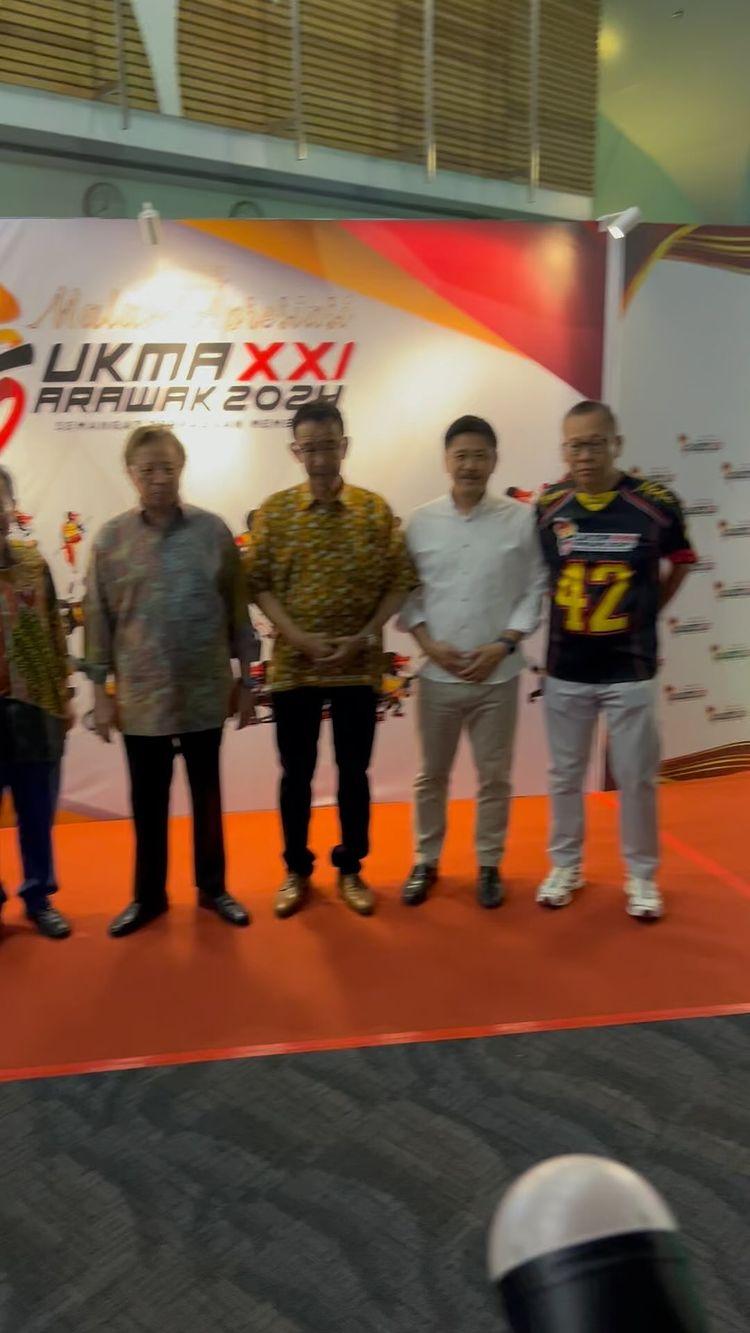 Ucapan terima kasih kepada Yang Amat Berhormat #premier #sarawak Datuk Patinggi Tan Sri Abang Johari Tun Abang Haji Openg kerana sudi menyempurnakan majlis apresiasi #sukma XXI Sarawak 2024 yang berlangsung di Borneo Convention Centre Kuching (BCCK) semalam