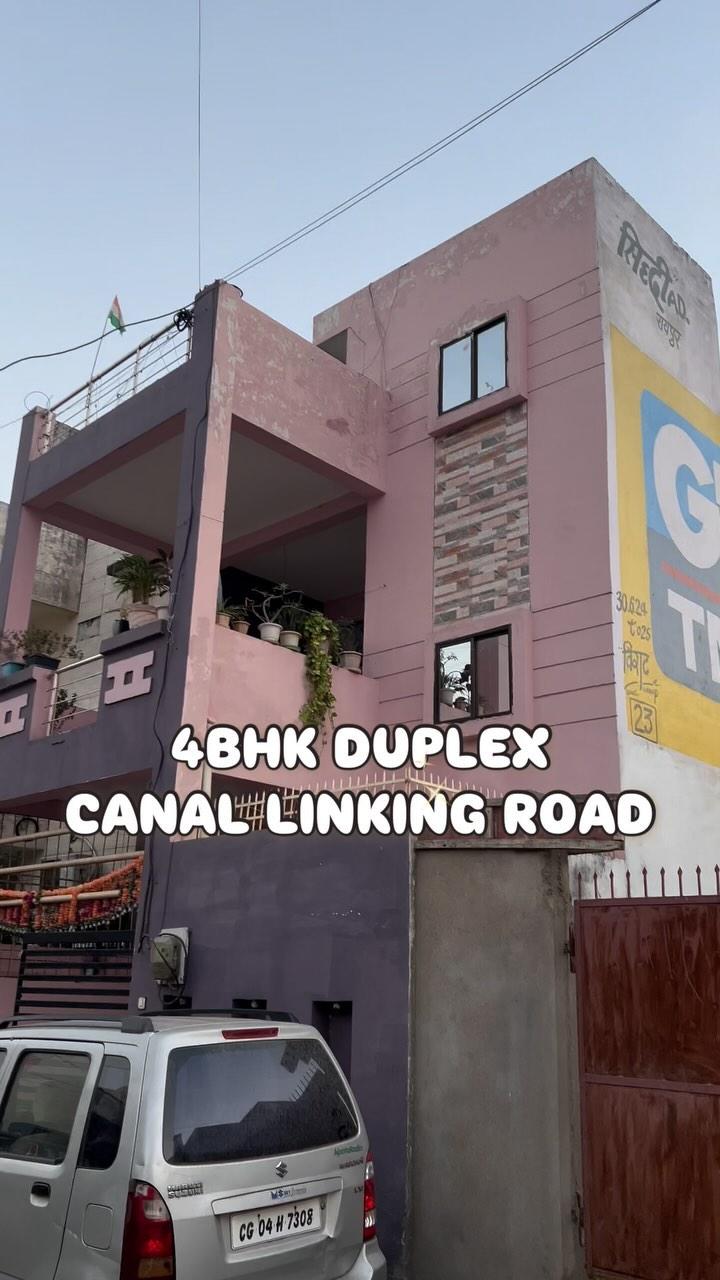 4BHK NEAR CANAL LINKING MAIN ROAD AMLIDIH RAIPUR AVAILABLE FOR SALE IN GOOD LOCATION OF RAIPUR CITY ( GOMTI VIHAR ) 
PLOT AREA OF 1100 SQFT WITH DUPLEX FIRST CLASS CONSTRUCTION 
FACING NORTH 
For more details dm or call us