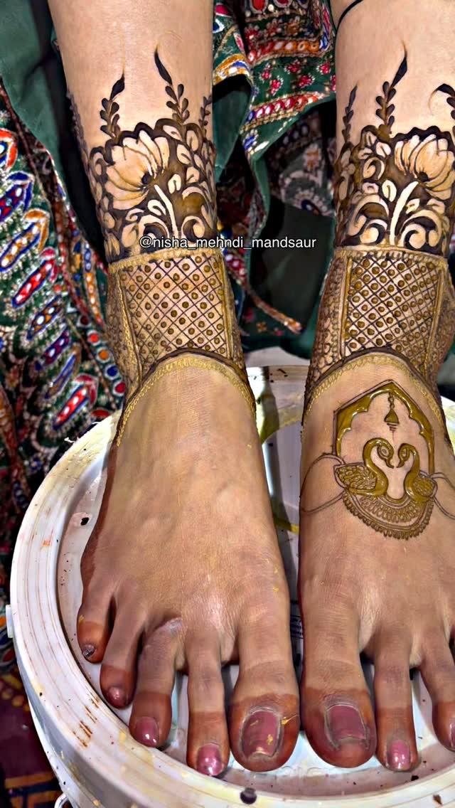 nisha_mehndi_mandsaur