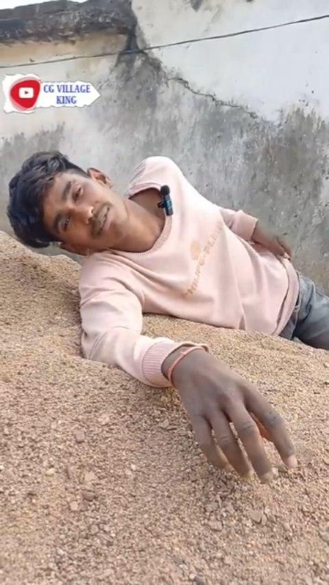 Mitan 🤣🤣

cgcomedyvideo 
viralreels #viralvideos #cg #mungeli