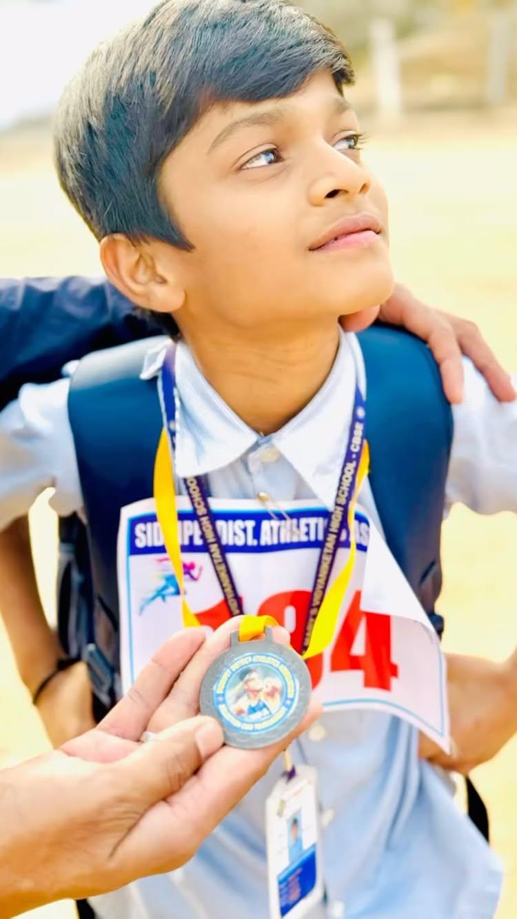 #winner #athletics #districtlevelcompetition #siddipet #school #stmarys #cbseschool #3rdplace🏆 #gajwel #proudmoment #sonfatherlove 
A photo of my son was featured in the newspaper for earning 3rd place in the javelin throw event at the district-level athletic competition for under-10s in Siddipet District