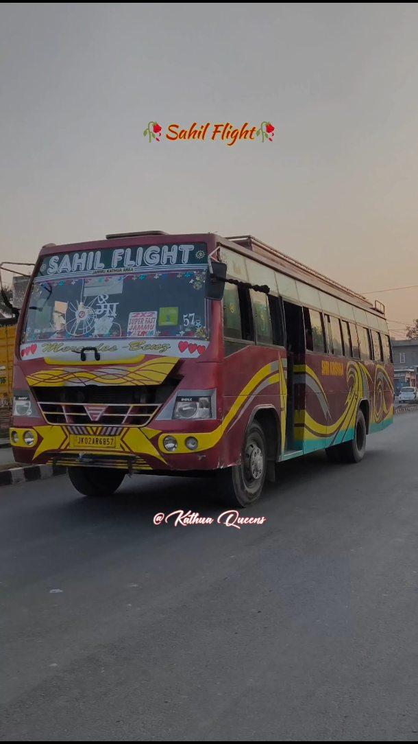 🚌📸
🥀SAHIL FLIGHT BUS SERVICE 
🥀ROUTE : JAMMU KATHUA AREA 
🥀JK02AR 6857
🥀BODY BUILDER : RAJINDRA COACH BUILDERS 

FOLLOW - kathua_queens