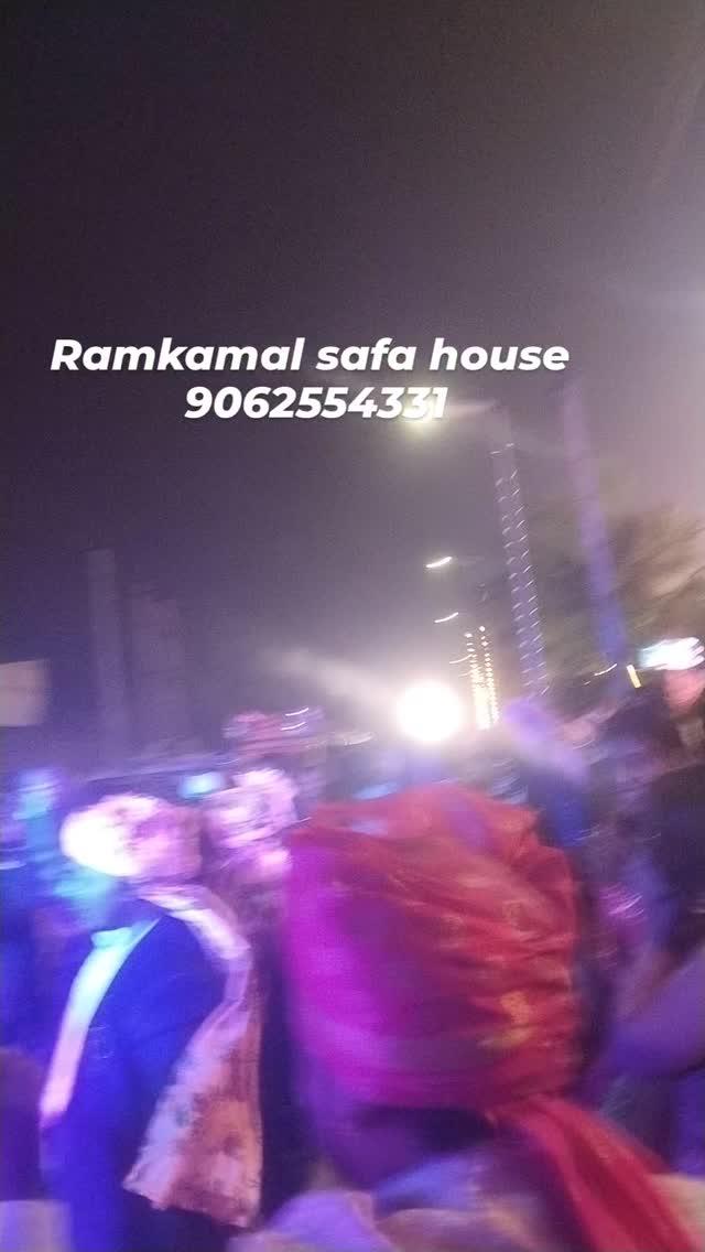 Ramkamal safa House 
we provide many types of barati safa dulha safa kilangi etc.call 9062554331