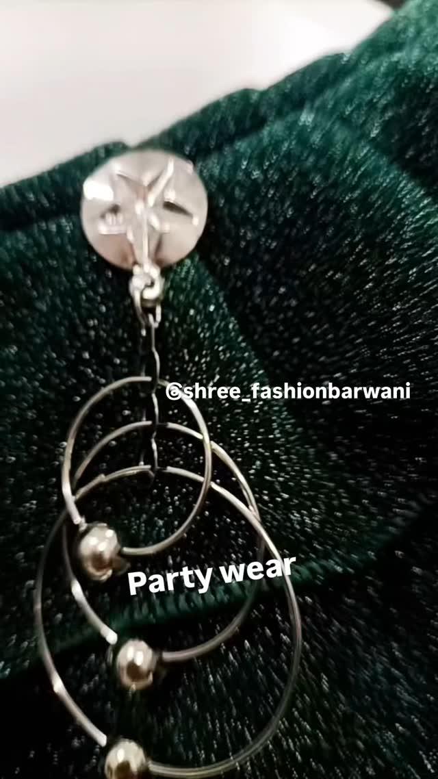 shree_fashionbarwani 
new born baby, 🧙🏻 
Kids wear 👗 dress, girl wear dress 👗 men's wear 
Sabi ek hi jagah par aapki apni shopश्री फैशन बड़वानी

Address -Moti Mata chauk Choksi jewellers ke pass MG road badwani ji

shree_fashionbarwani
sandip_verma_films sandip_verma_official sandip_verma_production barwani_explorer barwani_rocks barwani_glamour bhavya_barwani barwani_shahar wah_barwani shree_fashion_barwani_ united_girls_01 mohammadi_ladies_garments prince_fashion_barwani vanshu_sandeep_hummad thesandiphammad mahira_collection__beauty_care suyash.fashion fashion_designer_024 
#barwani #barwaniwale #fashion#instagram #instagood #reels #travel #fashionstyle #fashion #cute #comdey #fashion#funnyvideos #travel #tbt i_am_mukati_ji  mukatiseervi#trending #fitness #style vanshu_sandeep_hummad#photooftheday #photography #picoftheday #chocolate #trending thesandiphammad mukati437dhrmendra_92 dipu_solankii_ seervi_tarachand ___choudhxry___ devenparm
shree_fashionbarwani
sandip_verma_films sandip_verma_official sandip_verma_production barwani_explorer barwani_rocks barwani_glamour bhavya_barwani barwani_shahar wah_barwani shree_fashion_barwani_ united_girls_01 mohammadi_ladies_garments prince_fashion_barwani vanshu_sandeep_hummad thesandiphammad mahira_collection__beauty_care suyash.fashion fashion_designer_024 
#barwani #barwaniwale #fashion#instagram #instagood #reels #travel #fashionstyle #fashion #cute #comdey #fashion#funnyvideos #travel #tbt i_am_mukati_ji  mukatiseervi#trending #fitness #style vanshu_sandeep_hummad#photooftheday #photography #picoftheday #chocolate #trending thesandiphammad mukati437dhrmendra_92 dipu_solankii_ seervi_tarachand ___choudhxry___ devenparmar0412 rohit_babu_773 roshi_achouhan123 kittupanwar71 a_r_r_aayush_rathore kittu_rathod_697 vaishnavi_varfa aayu.sh.mukati.526 aayush.gehlot.5815 aashi_barfa_ rk_choyal_121019  dipu_solankii_ daksh_sirvi_sailesh_barfa.0 niteshvarfa8 _sarika_arya_ ab_ajay_barfa_sirvi_ themukatiseervi787gunjanbarde526