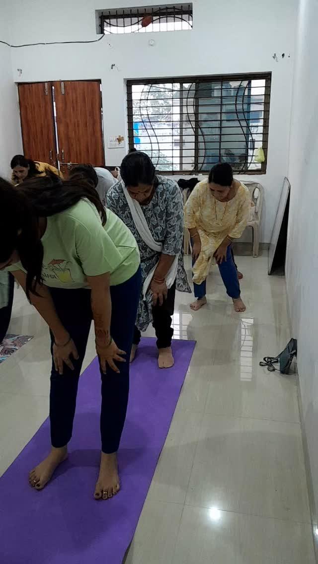 🧘‍♀️🧘Our Morning Offline Classes🧘‍♀️🧘
Contact to join 7024937751 
Infront of RS Dental link road Betul (M.P