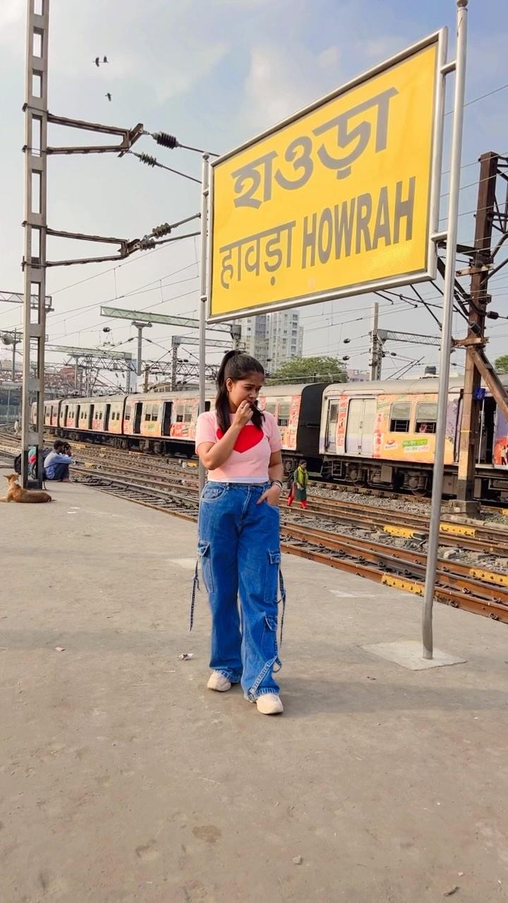 #howrah 🚆🚆🚆🚆🚆🚆🚆
singhpawan999