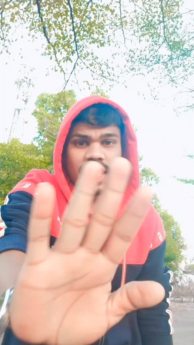 Haye re Haye Haye Haye re tor na kayna kaha guri tor goli ke aaymi re buli🤪🥰🤗🫣