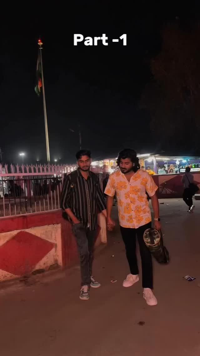 बिछड़े तो जी ना पायेंगे🥲🥲
miss you bhai🥲🥲
Follow 👉 pratibhatalor