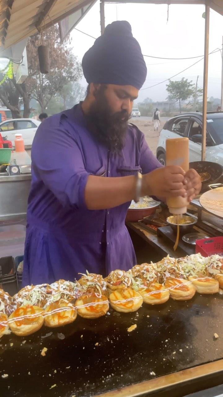 #viral #fastfood #nehungsingh #sikh #cafe #khalsa #buddadal #bangrishia #bhopal #bhopal #opening #madhyapradesh #indoorplants #sehore #sanchi #bhopal_the_city_of_lakes al