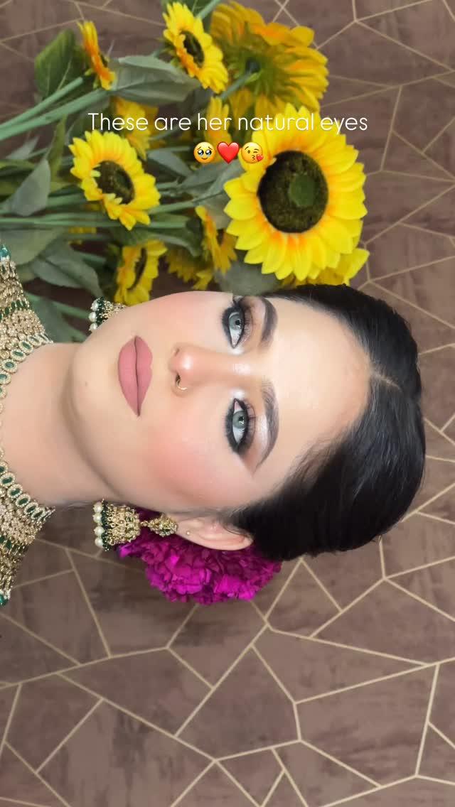 Gorgeous annie_huda_ 

Mua manveen_makeovers