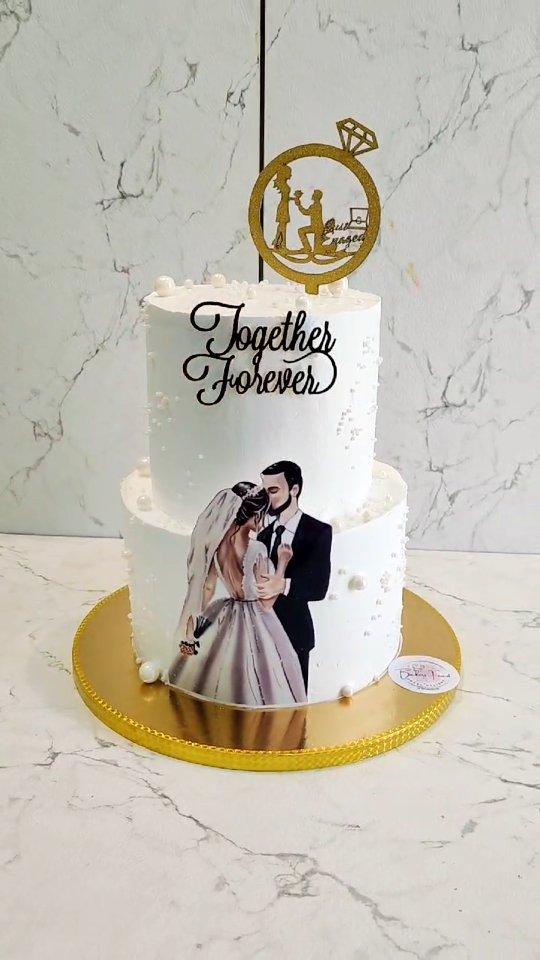 We baked a cake that's absolutely gorgeous ✨

Wedding Cakes
Engagement cakes
Anniversary Cakes

Payal Daga - 8918646199
Bakers Feast, Kishanganj