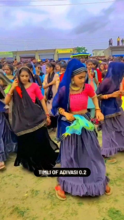 Adivasi timli girl's dance💃✌️💫

timli_of_adivasi_0.2

timli #timlidance #aadivasi #aadivasidance #reels #reelsinstagram #viral #post #instagood #vkbhuriya# gj20 #rahulbhurya #arjunrmeda #timliofdahod #timlisinger #jiyamunia  #adivasiculture #mp #mp45 #jhabua #adivasitimli #trending #top #model #design #cute #timliofadivasi 💃✌️💫