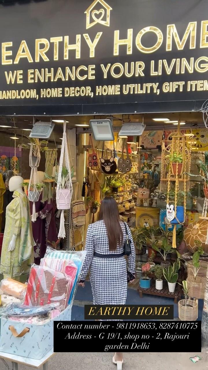 Want to buy handlooms items , home decor items , or home organizers so visit earthyhome7 

9811918653, 8287410775
📍 - G 19/1, shop no - 2, Rajouri garden Delhi