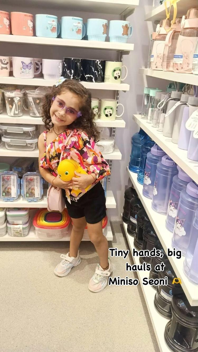 Cutest shoppers in town! 🛍️ 

Tiny hands, big hauls at Miniso! 🌟

📍Gopika Mall, Nagpur Road, Seoni
Stop by and shop your favorites 💛