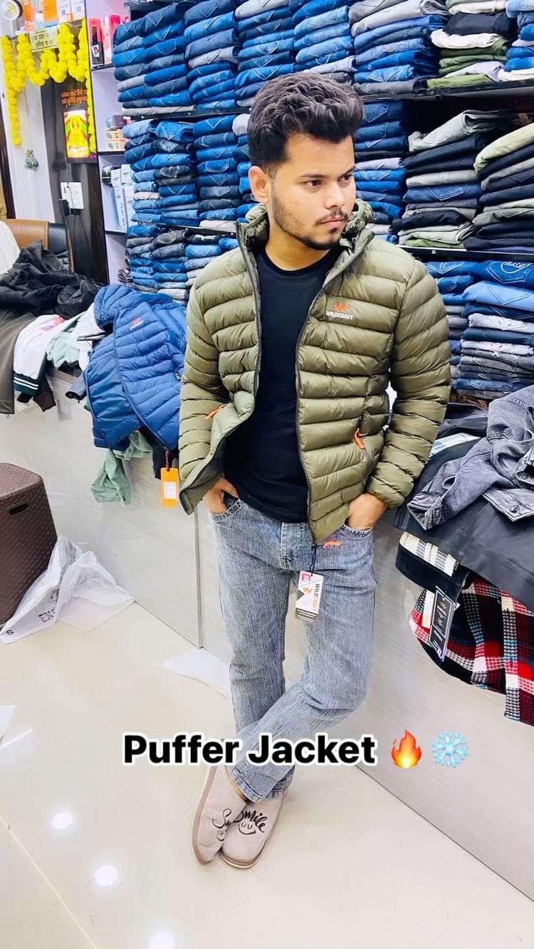 Puffer jacket ❄️🔥

Shop :  American fashion
Add : ganiyari road waidhan, singrauli (MP)