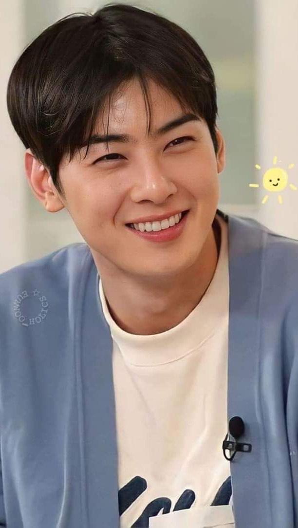 Tá pertinho 🤩 O programa “Rented in Finland”, da tvN, mostra o nosso queriiido Cha Eun Woo e outros atores se adaptando ao estilo de vida rural na Lapônia, Finlândia
Ele promete, ein?! Quem vai acompanhar? 🫰🏻🥰
Estreia dia 6 de dezembro de 2024, às 20h40 KST, no canal tvN